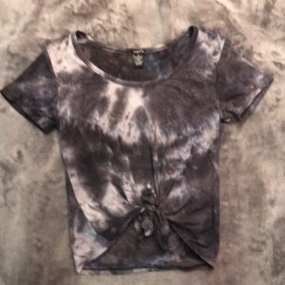 Rue 21 - short sleeve